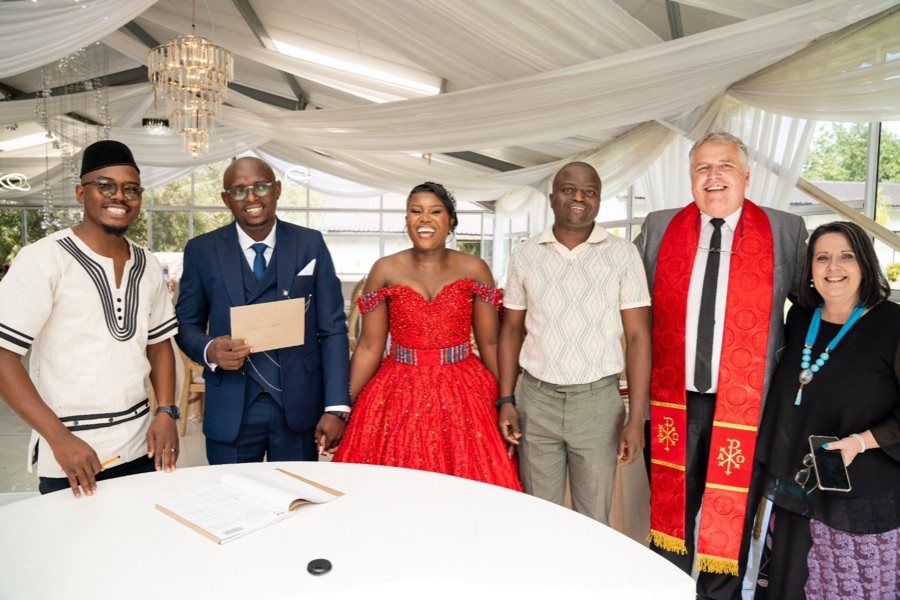 Wedding ceremony by Dr. Gerrit Rademeyer in Clarkson